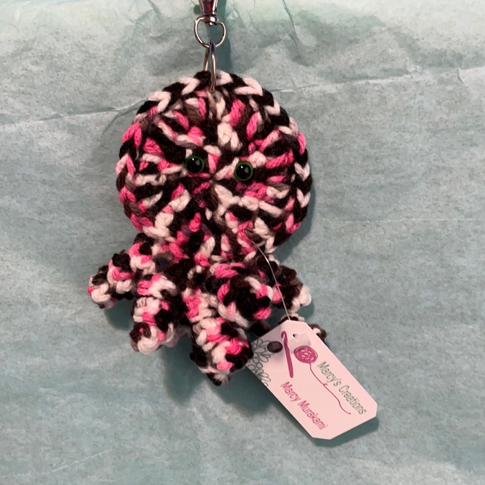 Sweet octopus 🐙 keychain. Handcrafted with love ❤️